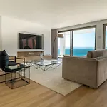 Διαμέρισμα Luxury With Pool & Sauna - 24a *