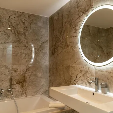 Appartement Luxury With Pool & Sauna - 24a